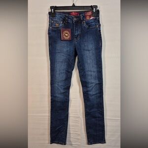 NWT Ringers Western “Victoria” Mid Rise Straight Leg Blue Jeans  Size 4